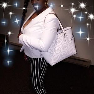 Meet your Posher, Tasha